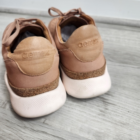 AETREX LAURA ARCH SUPPORT SNEAKERS LEATHER PERFORATED Peach SIZE  8.5 USA - Picture 3 of 7